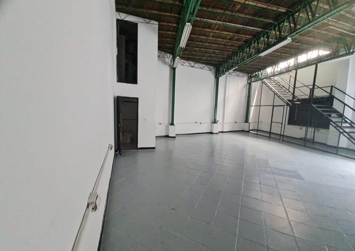 Local en arriendo en Centro Administrativo, Medellín, 180 m² · foto 9 de 10