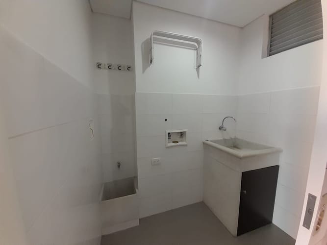 Apartamento de 2 alcobas en arriendo en Las Lomas, Medellín, 80 m² · foto 14 de 16