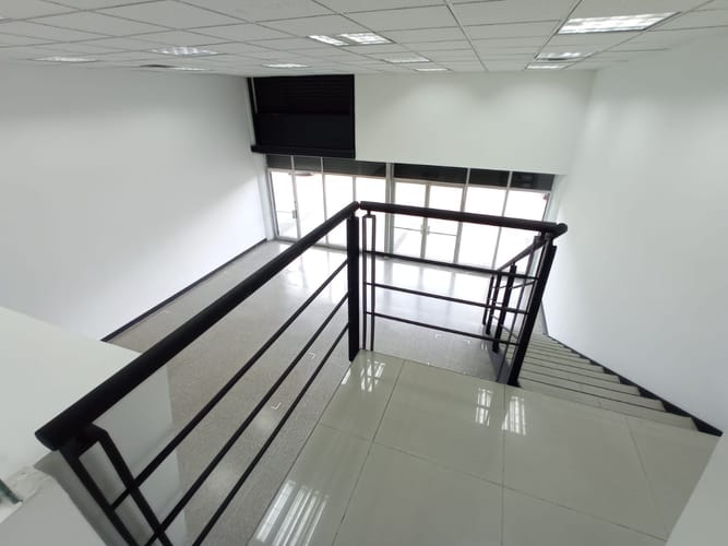 Local en arriendo en San Pablo Guayabal, Medellín, 316 m² · foto 4 de 9