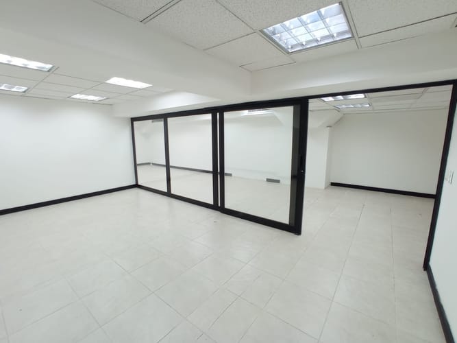 Local en arriendo en San Pablo Guayabal, Medellín, 316 m² · foto 5 de 9