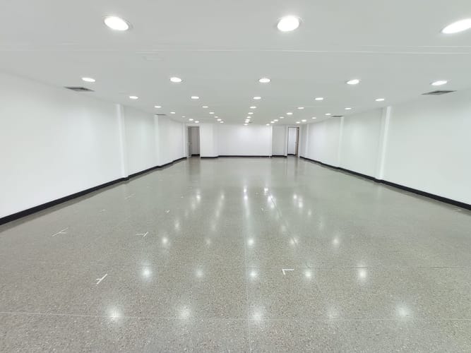 Local en arriendo en San Pablo Guayabal, Medellín, 316 m² · foto 7 de 9
