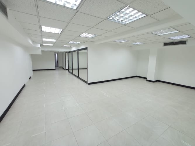 Local en arriendo en San Pablo Guayabal, Medellín, 316 m² · foto 8 de 9