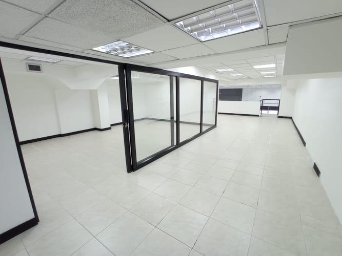 Local en arriendo en San Pablo Guayabal, Medellín, 316 m² · foto 9 de 9