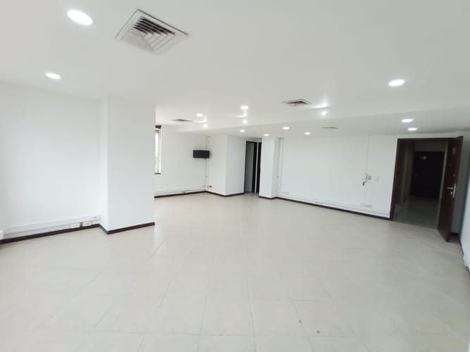 Oficina en arriendo en Santa María De Los Ángeles, Medellín, 55 m² · foto 6 de 10