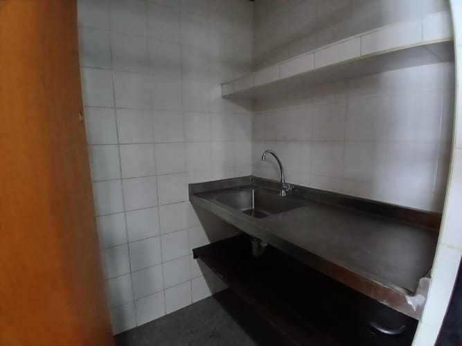Oficina en arriendo en Guayabal, Medellín, 214 m² · foto 5 de 10