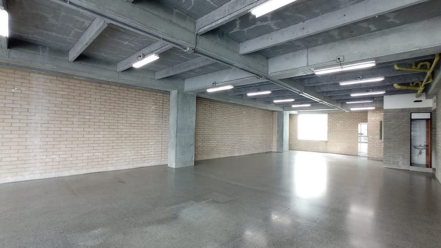 Oficina en arriendo en Guayabal, Medellín, 214 m² · foto 6 de 10