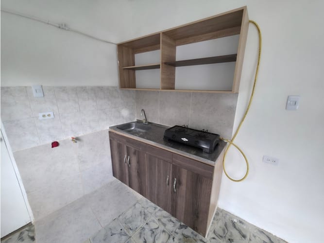 Apartaestudio en arriendo en Sevilla, Medellín, 30 m² · foto 2 de 8