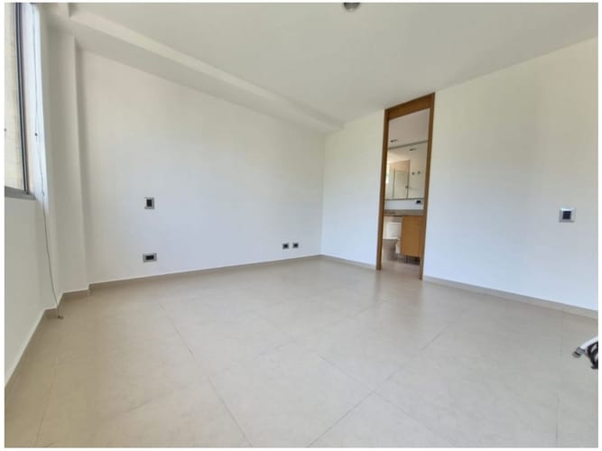 Apartaestudio en venta en Los Naranjos, Medellín, 56 m² · foto 9 de 13