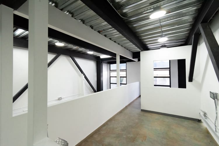 Bodega en arriendo en Campo Amor, Medellín, 100 m² · foto 5 de 10