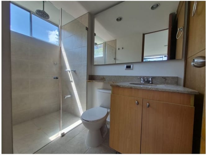 Apartaestudio en venta en Los Naranjos, Medellín, 56 m² · foto 10 de 13
