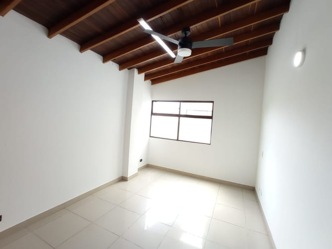 Local en arriendo en Otraparte, Envigado, 200 m² · foto 6 de 10