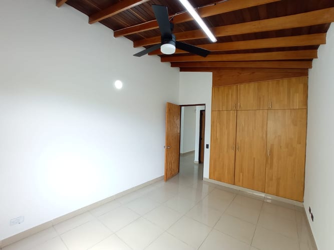 Local en arriendo en Otraparte, Envigado, 200 m² · foto 7 de 10