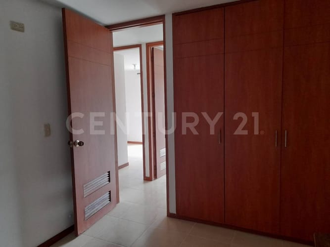 Apartamento de 3 alcobas en venta en Cañaverales, Cali, 113 m² · foto 8 de 22