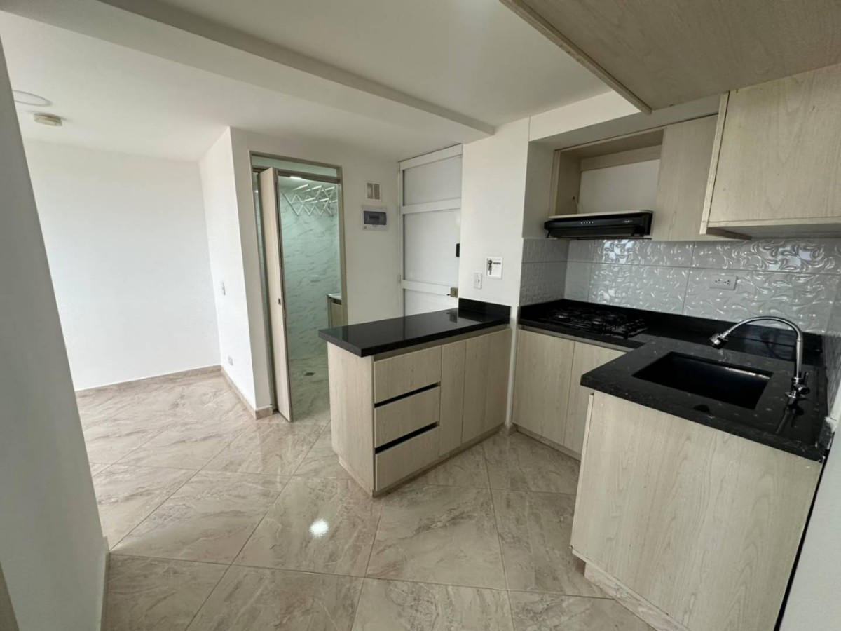 Apartamento en Arriendo en Pajarito, Medellín
