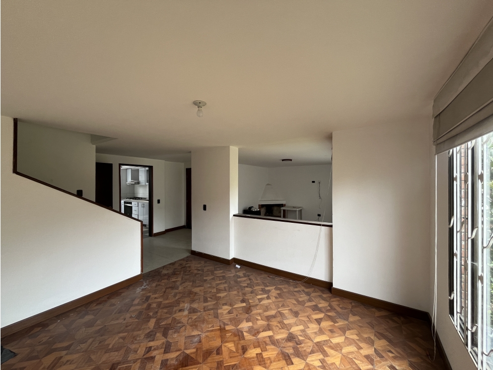 Casa en venta en Morato, Bogotá · foto 7 de 23