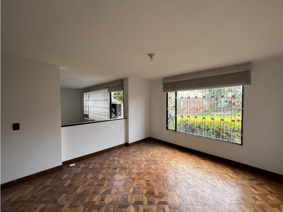 Casa en venta en Morato, Bogotá · foto 9 de 23