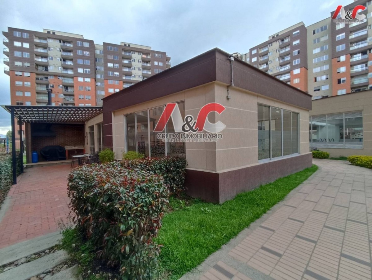 Apartamento en venta en San Jose, Mosquera · foto 15 de 17