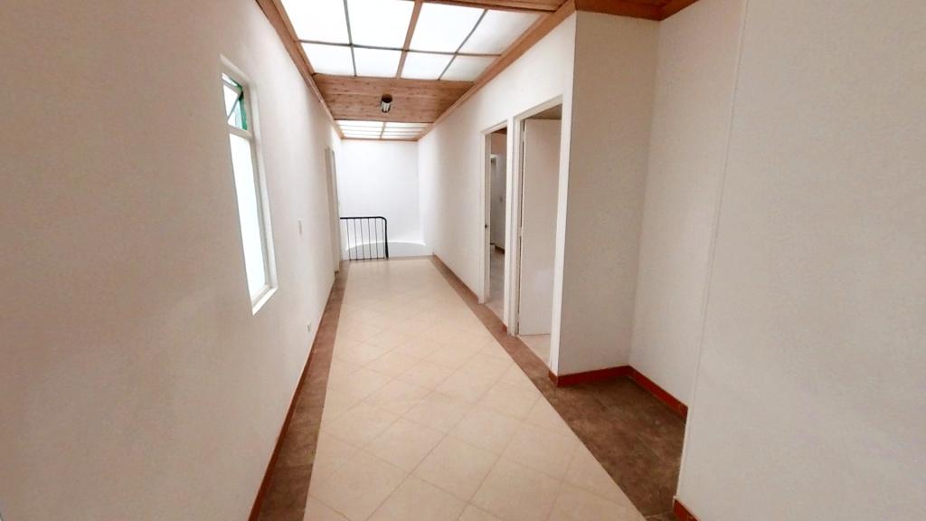 Casa en venta en Los Andes, Bogotá · foto 21 de 24