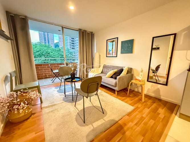 Apartamento de 2 alcobas en arriendo en La Florida, Medellín, 69 m² · foto 2 de 23