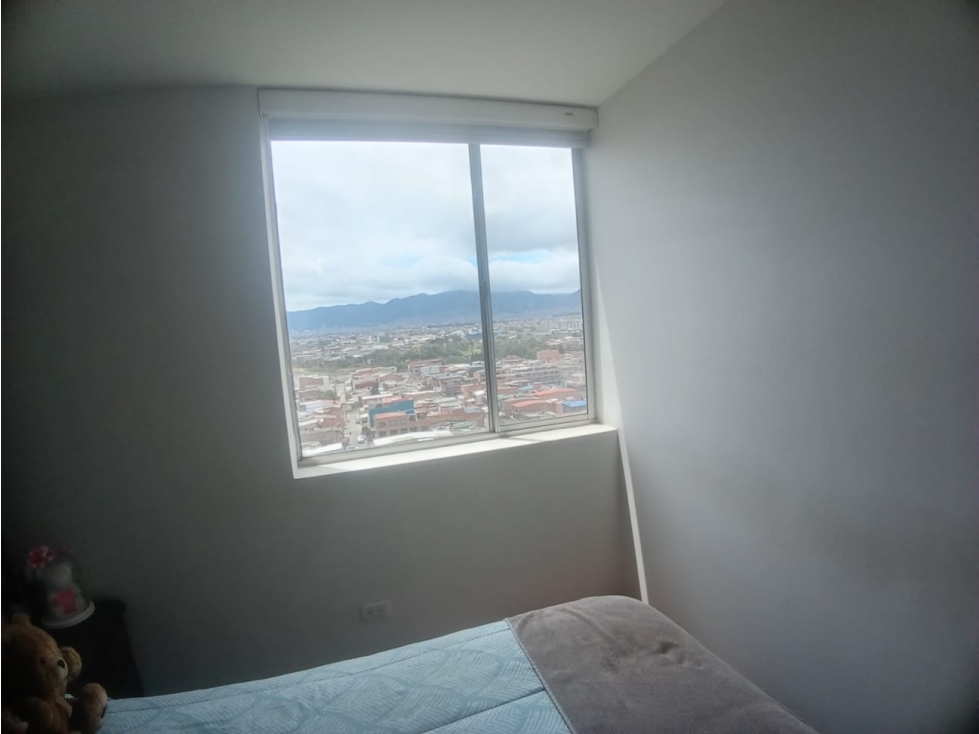 Apartamento en venta en Madelena, Bogotá · foto 4 de 15