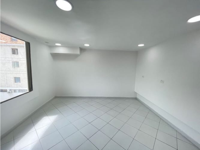 Local en arriendo en Alejandría, Medellín, 40 m² · foto 8 de 13