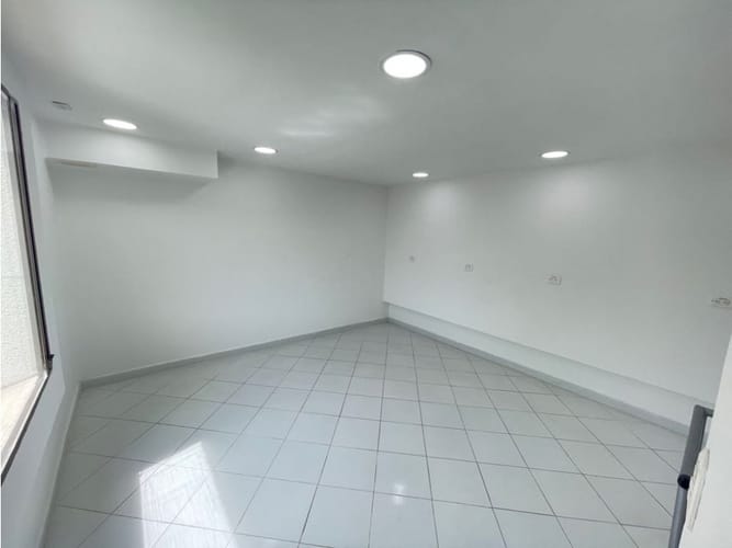 Local en arriendo en Alejandría, Medellín, 40 m² · foto 9 de 13