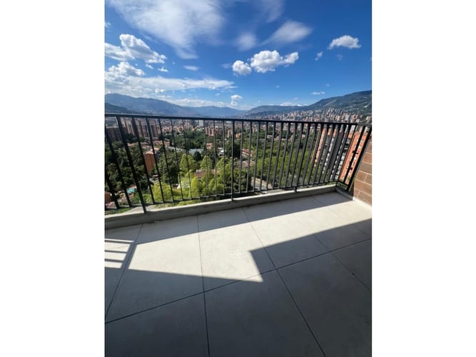 Apartaestudio en venta en Las Antillas, Envigado, 68 m² · foto 5 de 11