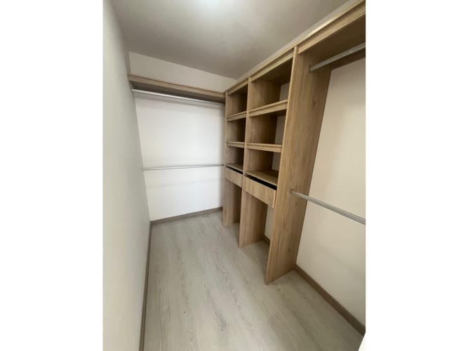 Apartaestudio en venta en Las Antillas, Envigado, 68 m² · foto 7 de 11