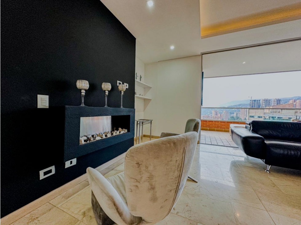 Apartamento en arriendo en El Poblado, Medellín · foto 4 de 24