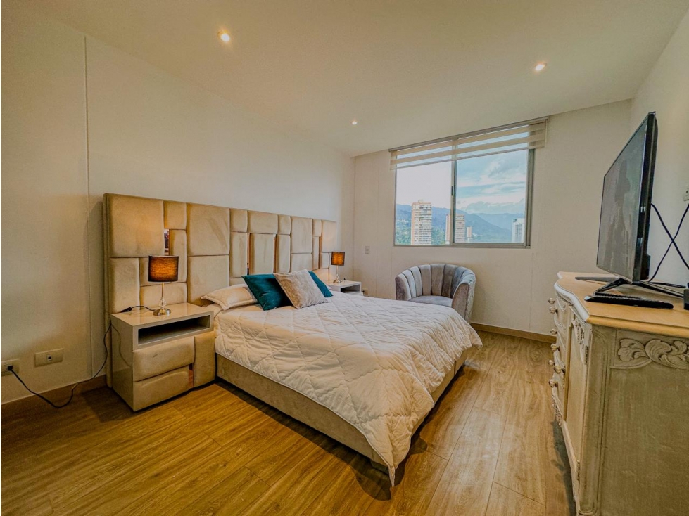 Apartamento en arriendo en El Poblado, Medellín · foto 16 de 24