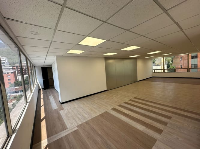 Oficina en arriendo en Calima, Cali, 150 m² · foto 4 de 16