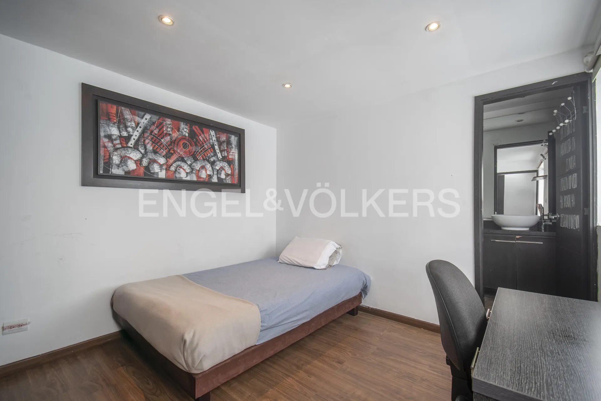 Casa en venta en Niza, Bogotá · foto 16 de 19