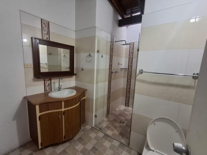 Local en arriendo en Las Acacias, Medellín, 200 m² · foto 16 de 19