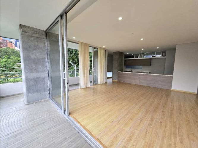Apartamento de 2 alcobas en venta en Los Parra, Medellín, 143 m² · foto 6 de 15
