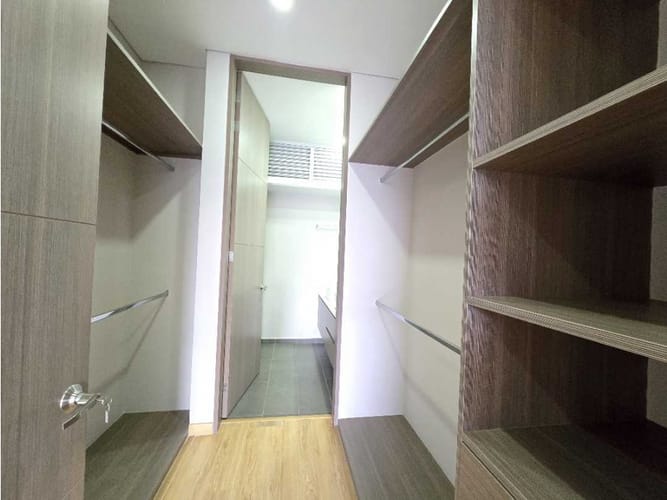 Apartamento de 2 alcobas en venta en Los Parra, Medellín, 143 m² · foto 10 de 15
