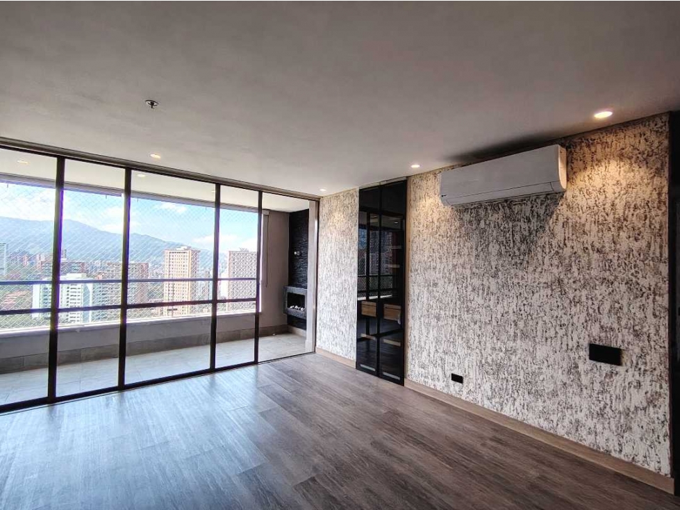 Apartamento en arriendo en Los Naranjos, Medellín · foto 4 de 24