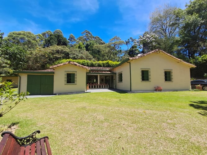 Finca en arriendo en Sajonia, Rionegro, 400 m² · foto 2 de 24