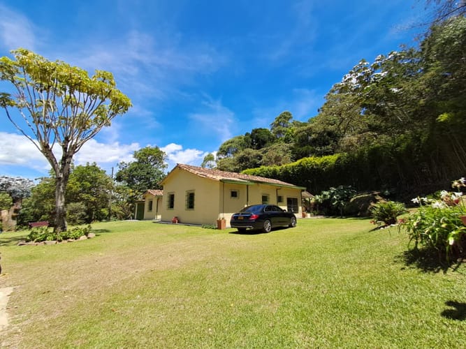 Finca en arriendo en Sajonia, Rionegro, 400 m² · foto 4 de 24
