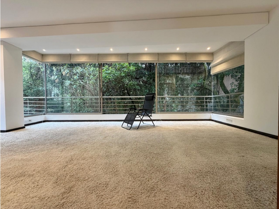 Apartamento en venta en Los Rosales, Bogotá · foto 9 de 14