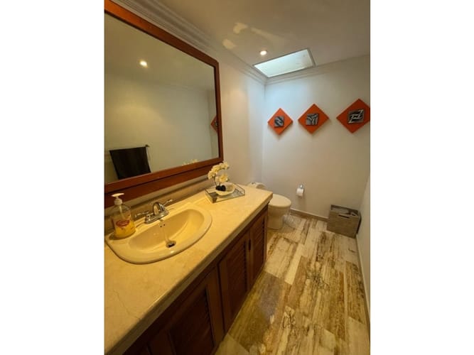Casa de 5 alcobas en venta en La Morada, Cali, 1100 m² · foto 10 de 24
