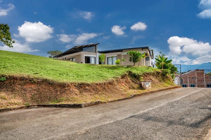 Casa de 4 alcobas en venta en Porerito, Jamundí, 345 m² · foto 19 de 20