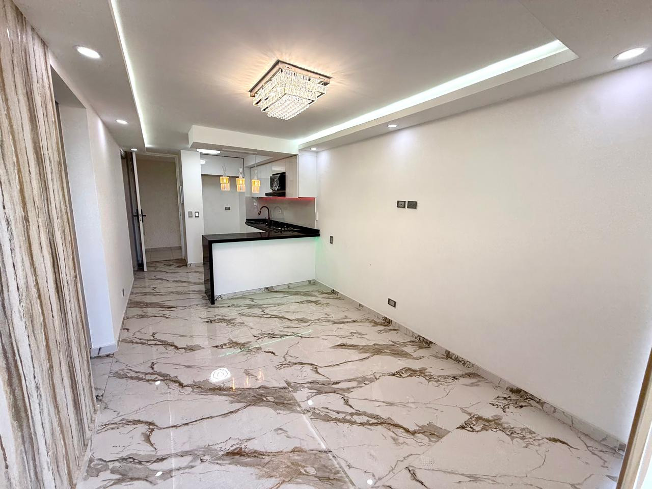 Apartamento en arriendo en Bochalema, Cali · foto 4 de 13