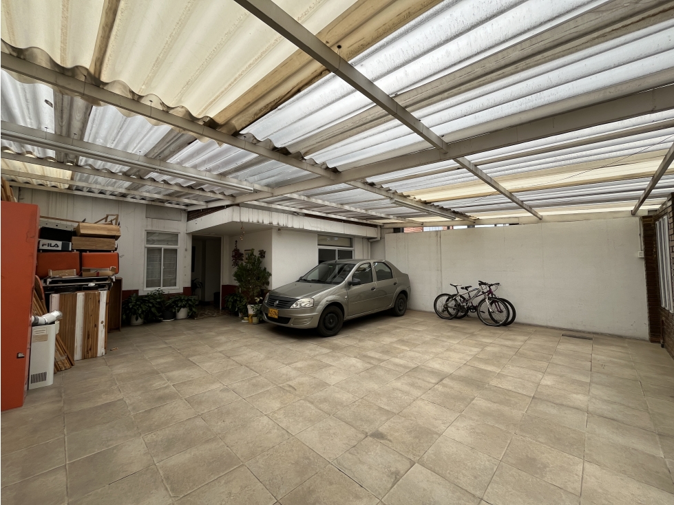 Casa en venta en Ciudad Montes, Bogotá · foto 4 de 24
