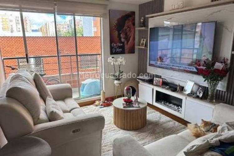 Apartamento de 3 alcobas en venta en Fontibon, Bogotá, 76 m² · foto 3 de 20