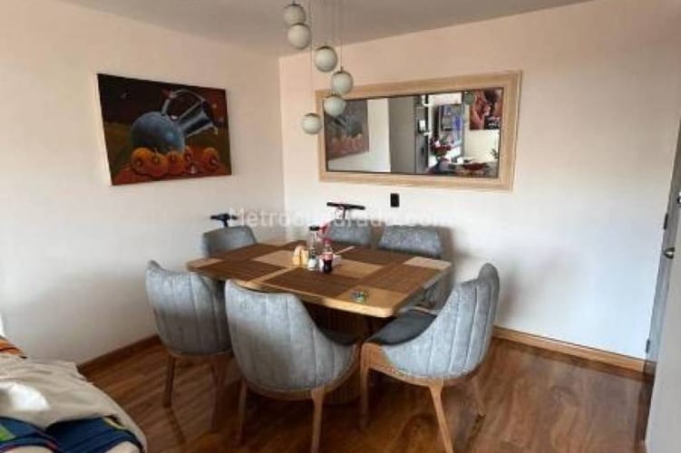 Apartamento de 3 alcobas en venta en Fontibon, Bogotá, 76 m² · foto 4 de 20