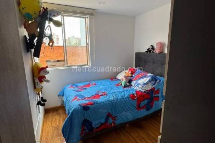 Apartamento de 3 alcobas en venta en Fontibon, Bogotá, 76 m² · foto 8 de 20