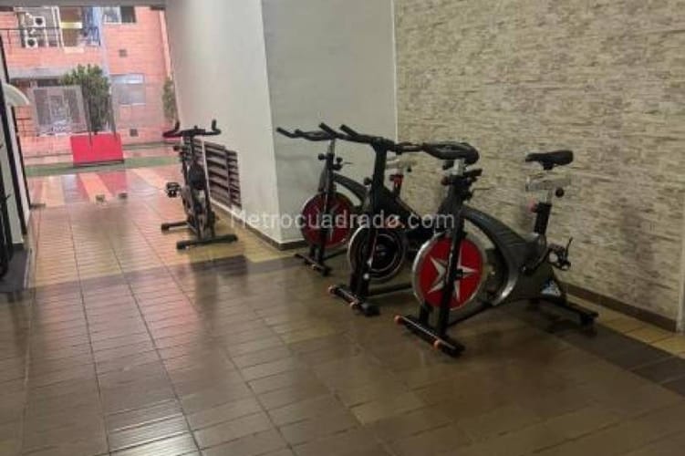 Apartamento de 3 alcobas en venta en Fontibon, Bogotá, 76 m² · foto 18 de 20