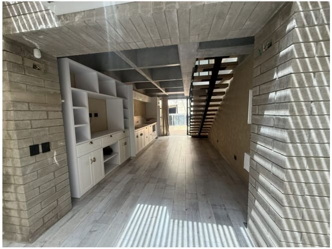 Oficina en venta en Cristo Rey, Medellín, 98 m² · foto 2 de 14