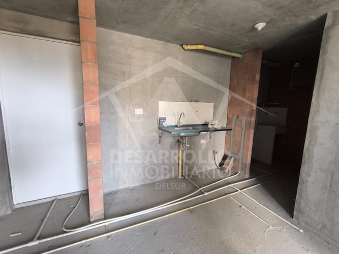 Apartamento de 2 alcobas en venta en El Porvenir, Rionegro · foto 2 de 9