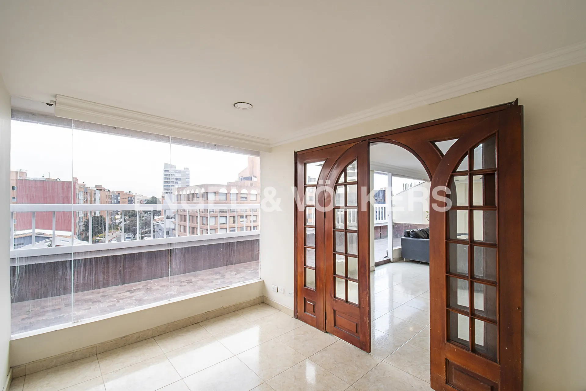 Apartamento en venta en Santa Barbara Central, Bogotá · foto 4 de 11
